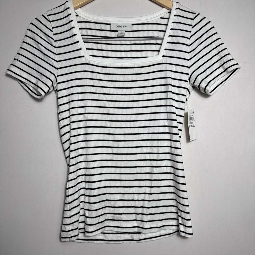 On 34th Women's Ribbed T-shirt Striped Short‎ Sleeve Black White Casual Size XS